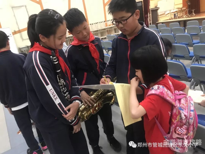 久久香蕉综合色一，探索多彩生活，色彩缤纷的未来久久发综合资料香港