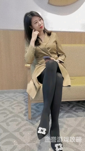 人妻少妇大乳在线放人妻少妇大乳在线放，揭秘网络背后的诱惑与责任