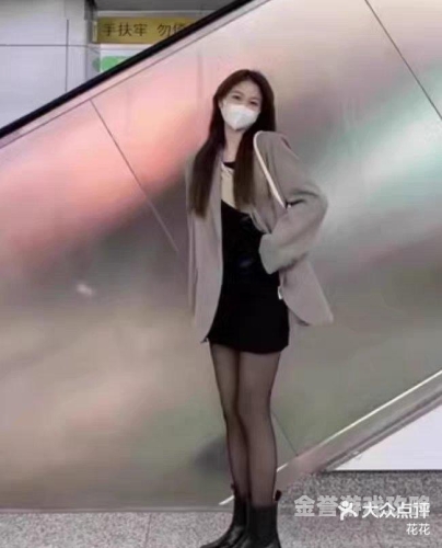 中文字幕一区二区人妻电影，诱惑与道德的交织中文字幕一区二区人妻电影蜜桃