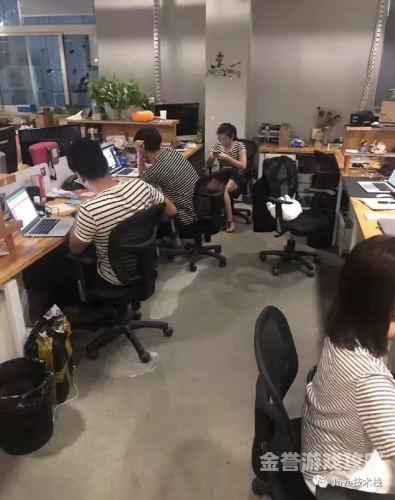 国产四色盗摄AV引热议，市场关注度飙升